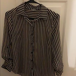 Dressy/casual  blouse